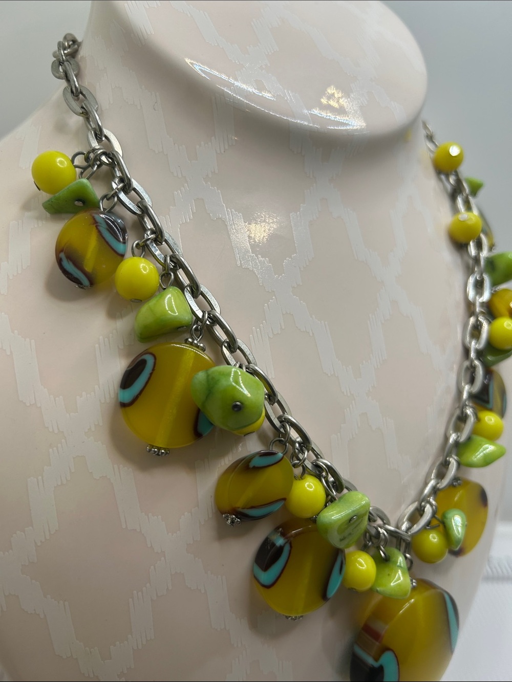 Vintage Yellow and Turquoise Lucite Bead Statement Necklace - Picture 2 of 9